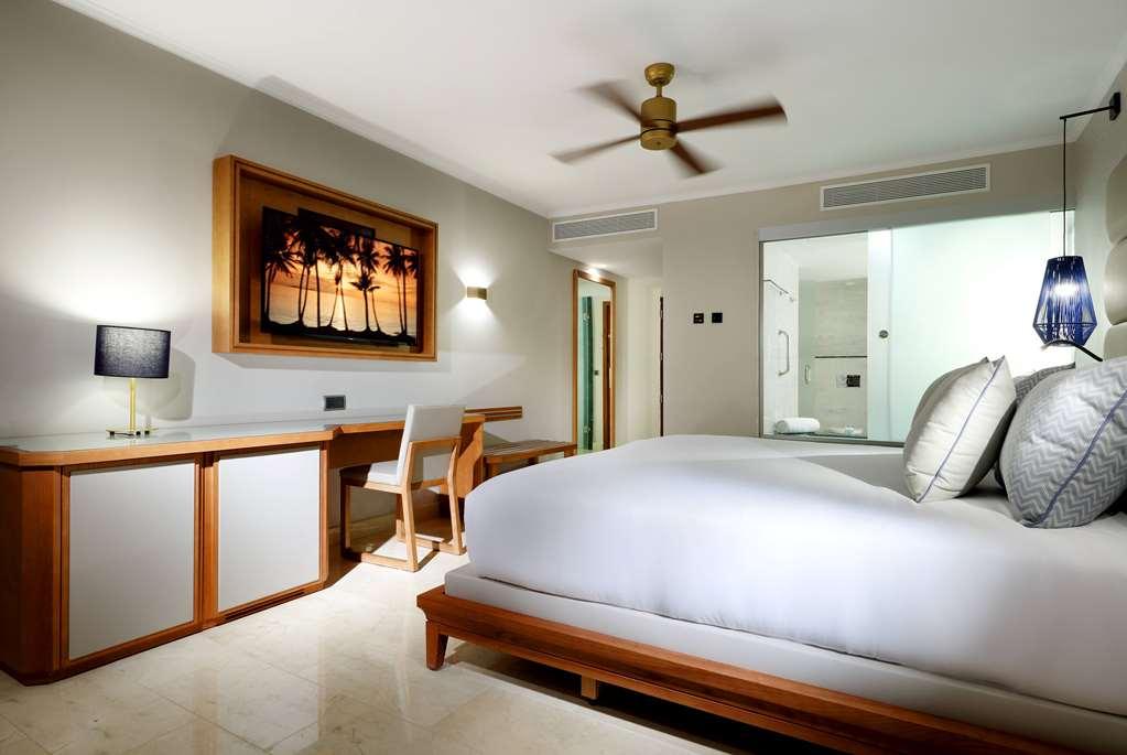 Grand Palladium Bavaro Suites, & Punta Cana