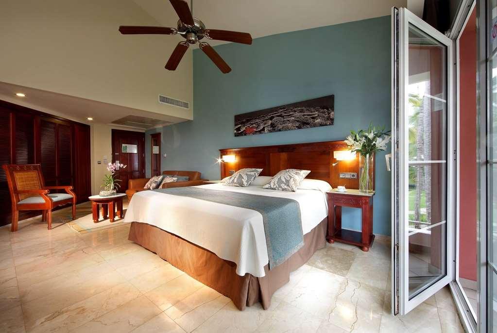 Grand Palladium Bavaro Suites, & Hotel Punta Cana