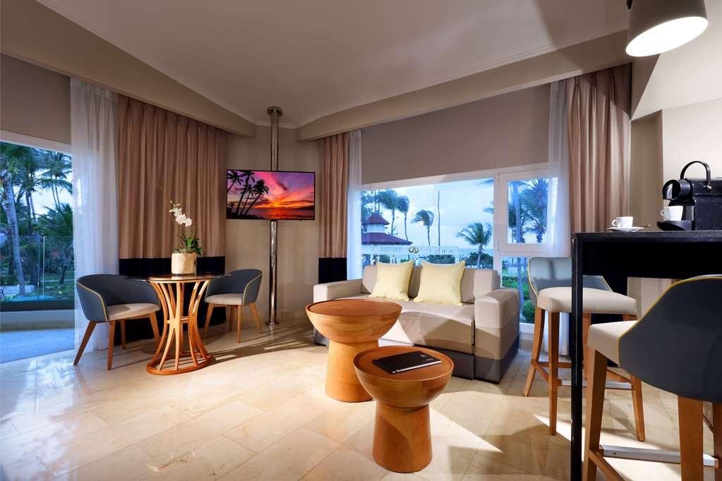 Grand Palladium Bavaro Suites, & Hotel 4*